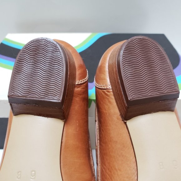 Eldita's Tassel Loafers Size 6B in Tan Color - Picture 13 of 14